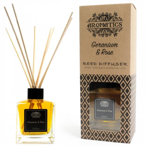 (image for) 200ml Geranium & Rose Essential Oil Reed Diffuser
